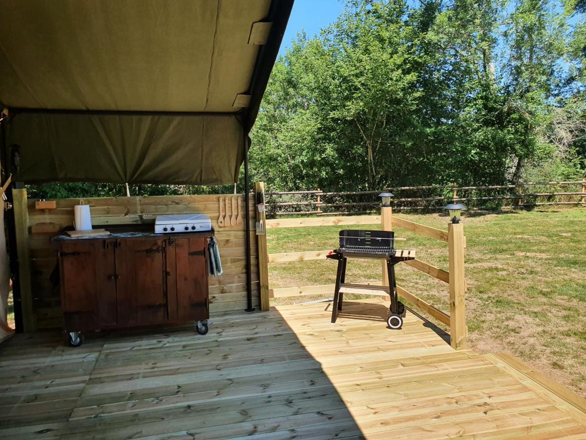 Moulin Du Pommier Glamping & Camping Saulgond Exterior photo