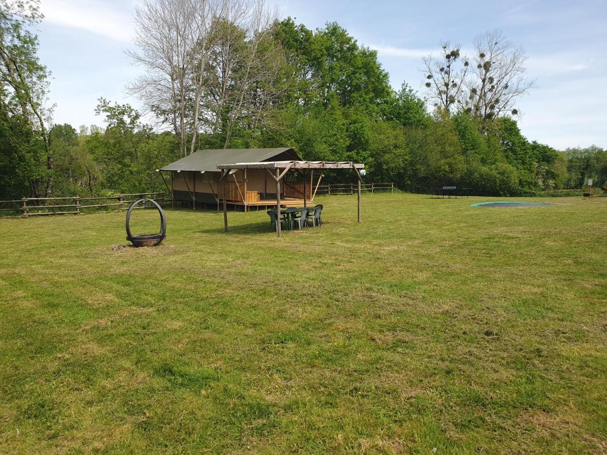 Moulin Du Pommier Glamping & Camping Saulgond Exterior photo