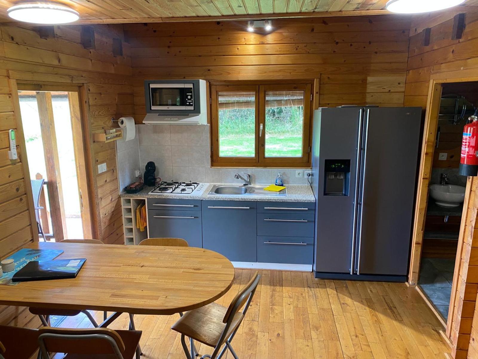 Moulin Du Pommier Glamping & Camping Saulgond Exterior photo