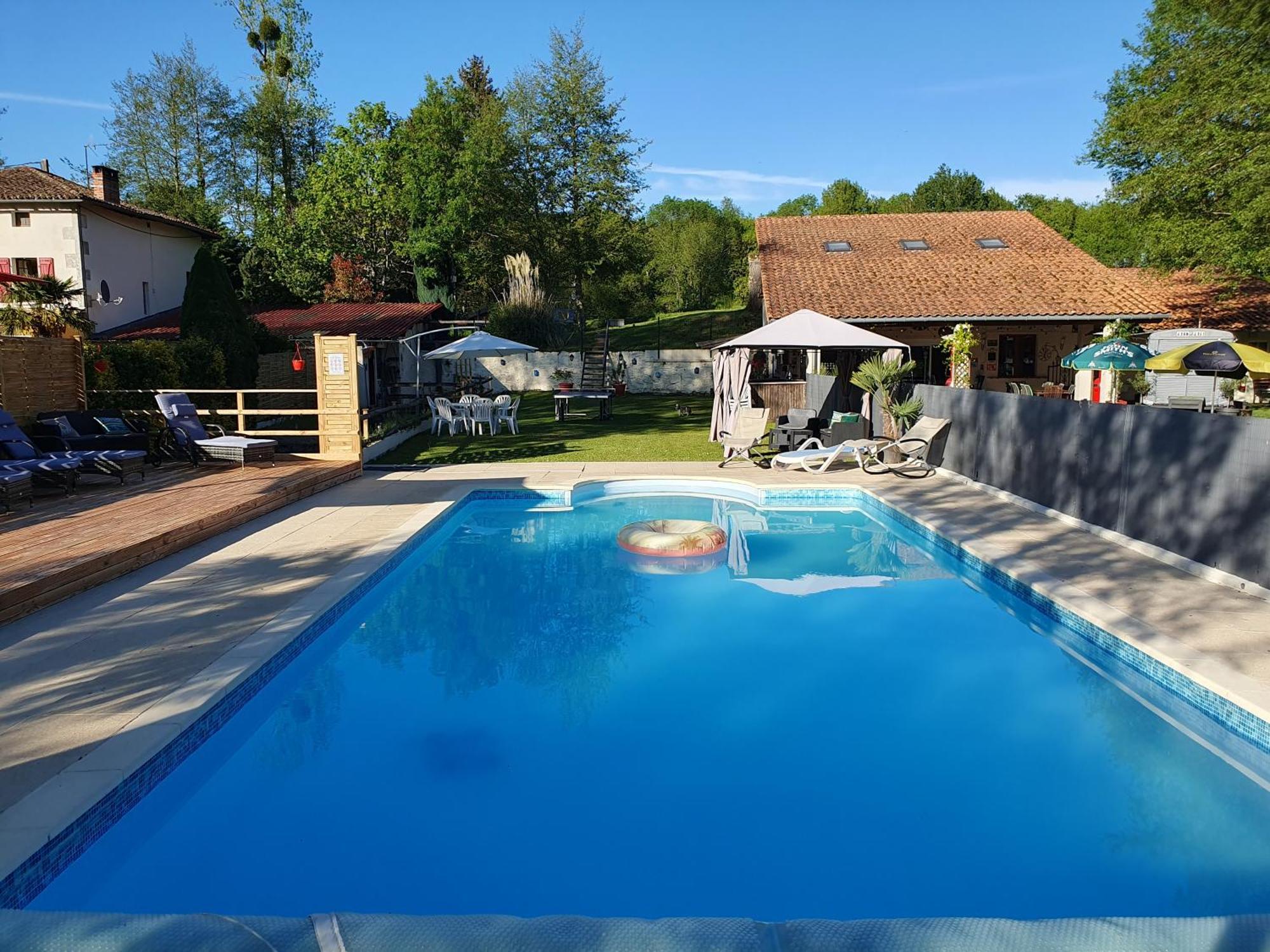 Moulin Du Pommier Glamping & Camping Saulgond Exterior photo