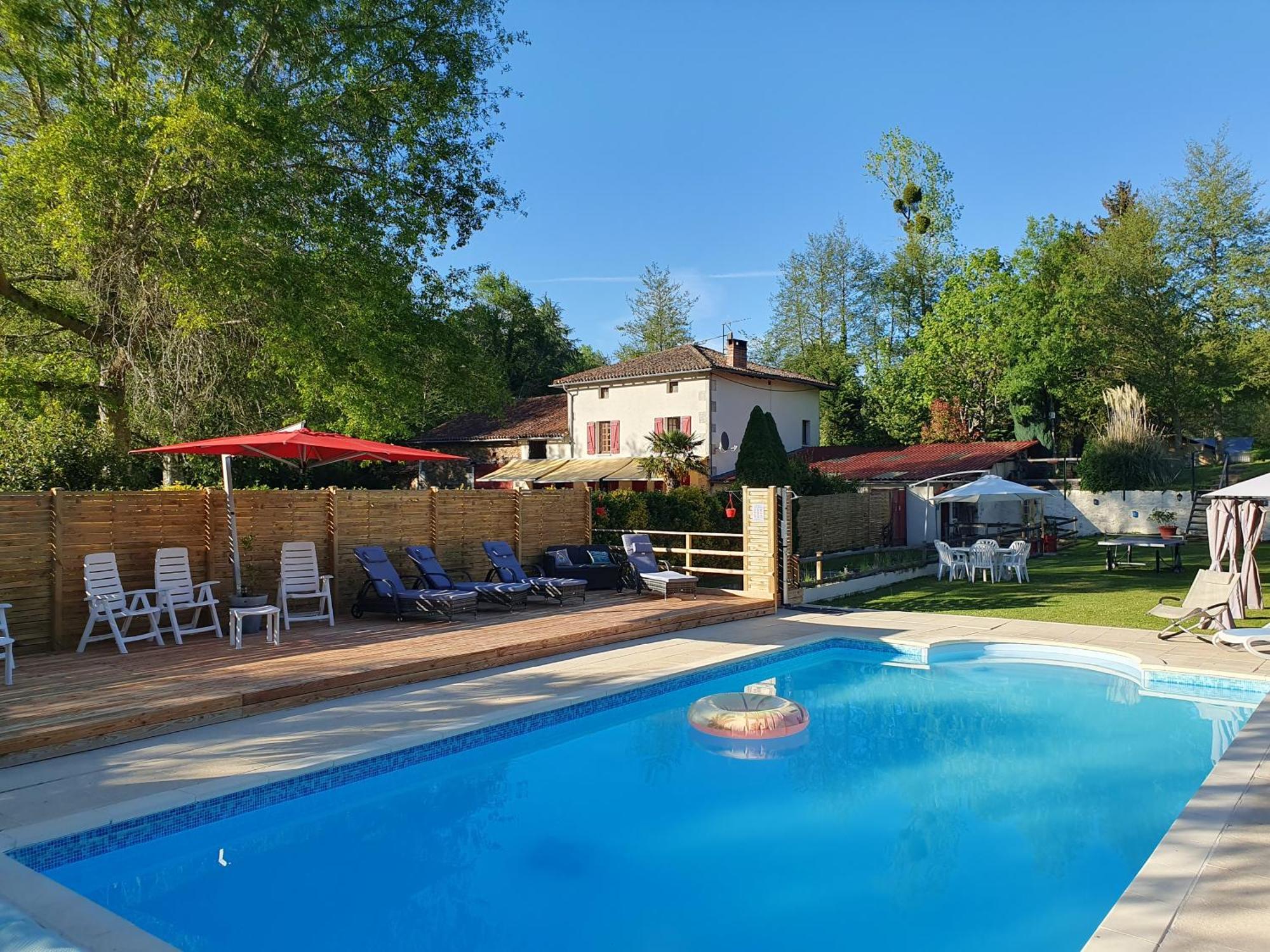 Moulin Du Pommier Glamping & Camping Saulgond Exterior photo